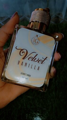 Velvet Vanilla Extract Perfume – 50 ml | Infinite Grace photo review